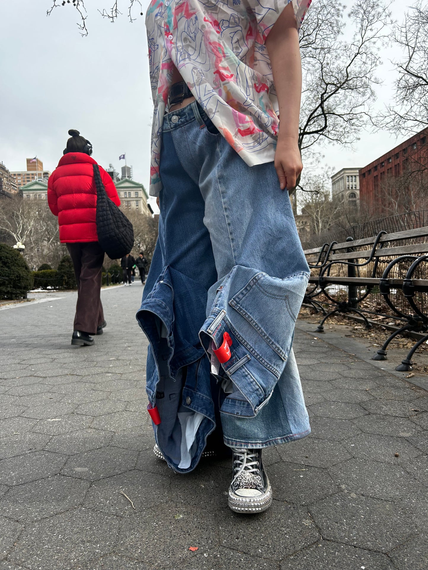 Oversized Deconstructed Waist Front Jeans